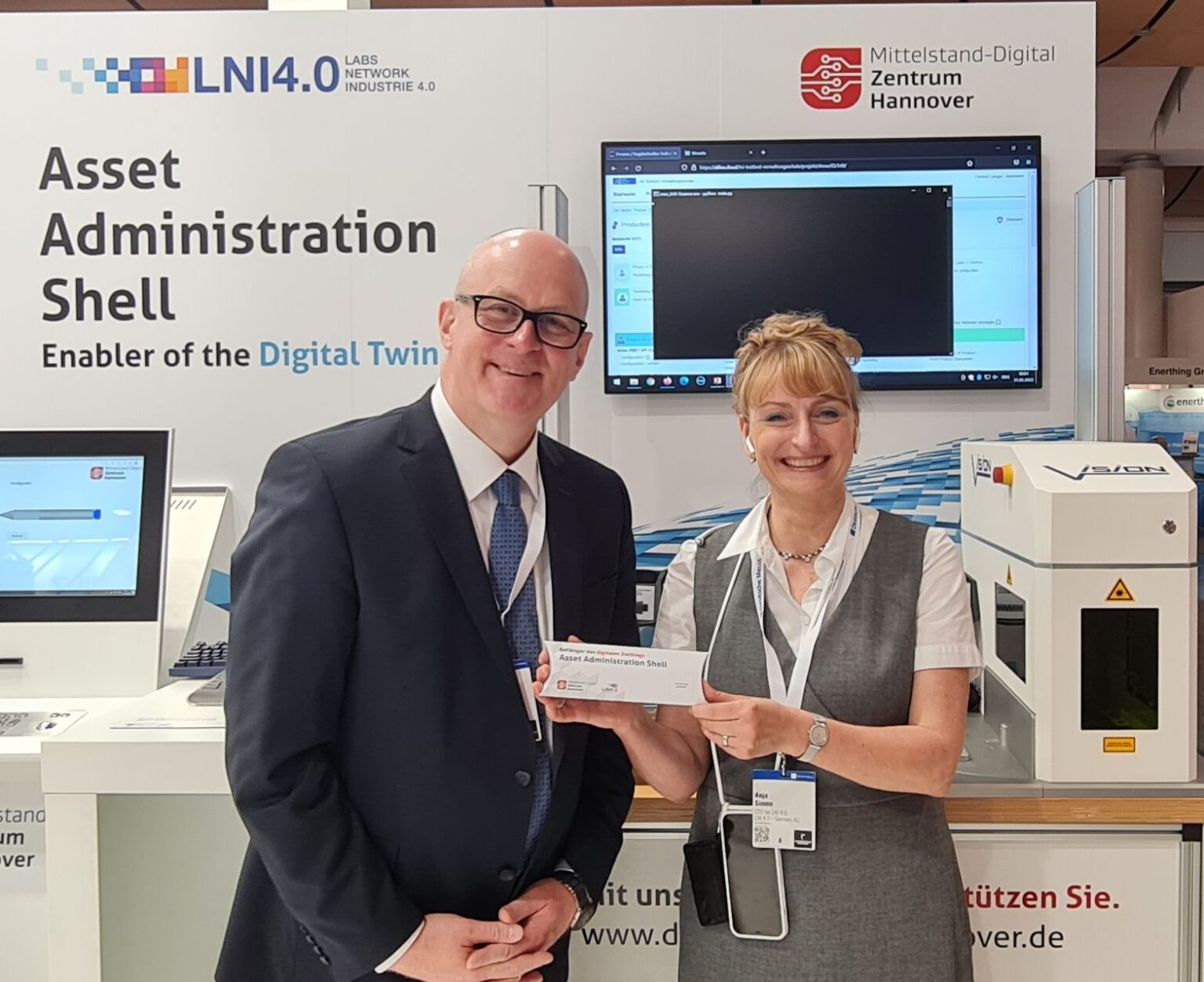 Hannover-Messe-2022-cdmm-ONEPDM-OI40-SCI40-LNI40-008-IDTA-InterOpera-AAS-Digital-Twin-OPC-UA-Decentralized-Laser-Graving